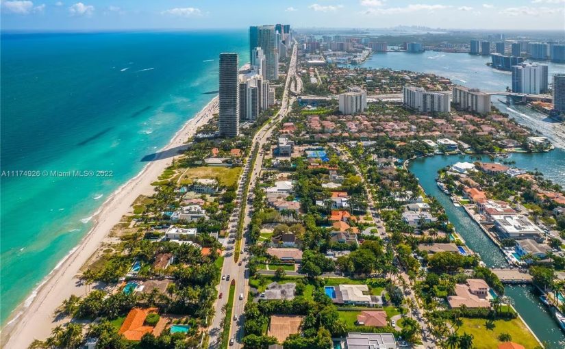 Golden Beach: Exclusivity and Privacy on the Oceanfront